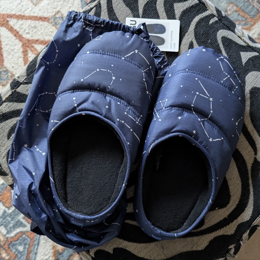 Baggu Puffy Slippers w/ Dust Bag Midnight Constellations Size Large 9-10 Women's